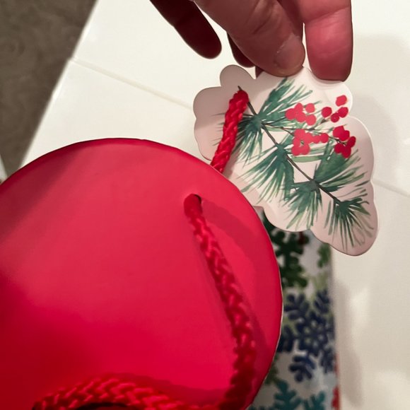 Christmas Wine Carriers / Holiday Decorative Containers Set of 2  (New) - Picture 7 of 16